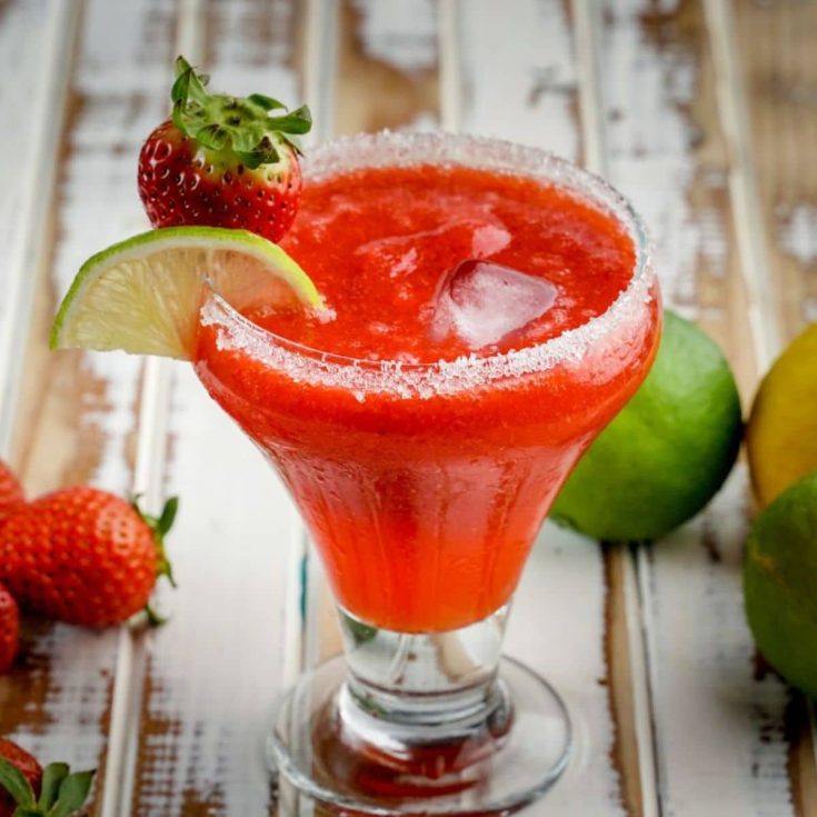 Le cocktail Strawberry Daiquiri une recette simple et efficace à